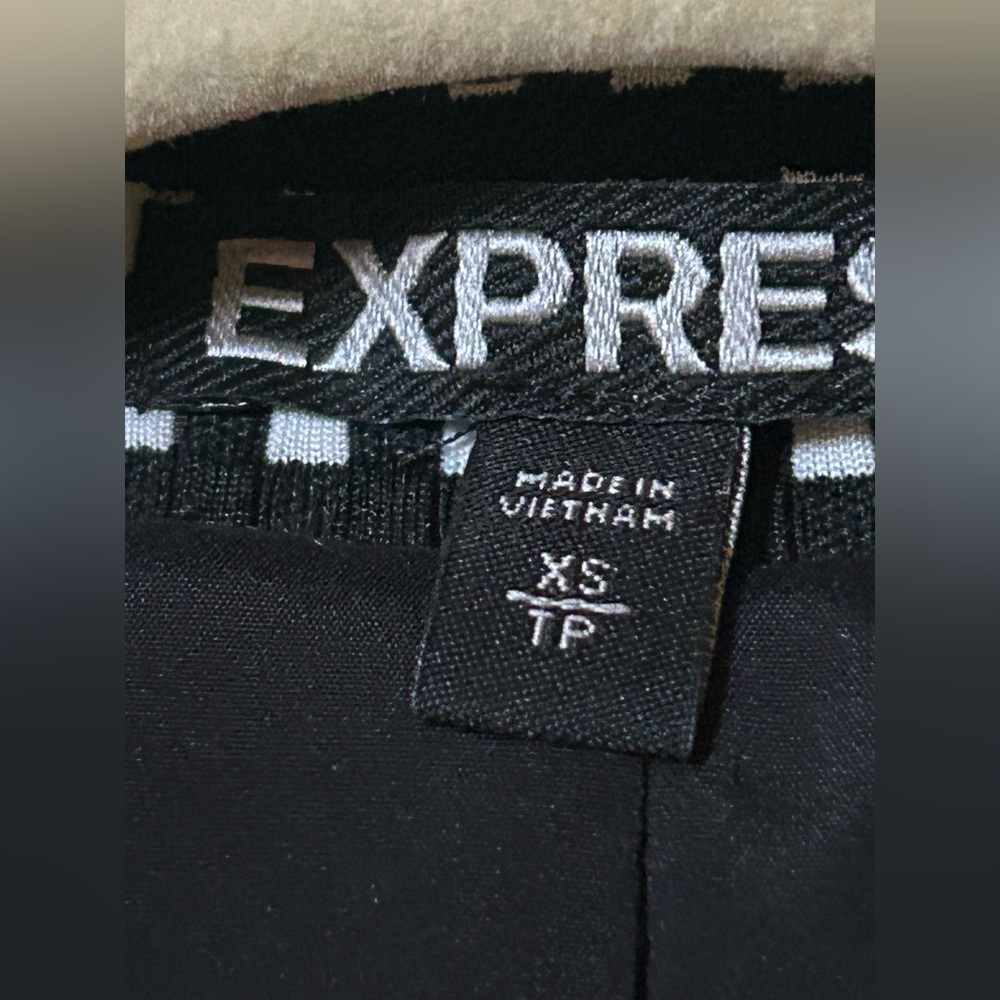 Editor Studio Stretch Fitted Two Button Blazer Bl… - image 8